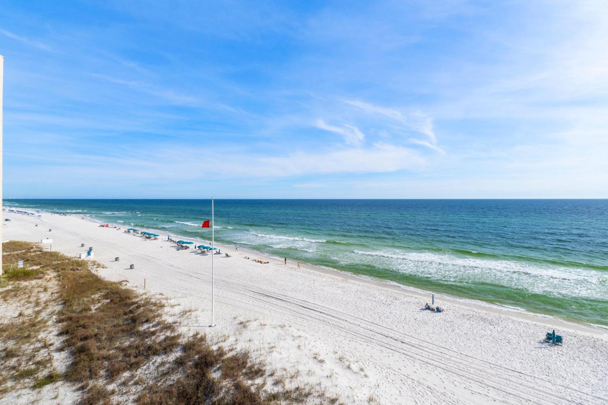 Gone Coastal! Mid-rise Building With A One-story Floor Plan! Complimentary Activities!